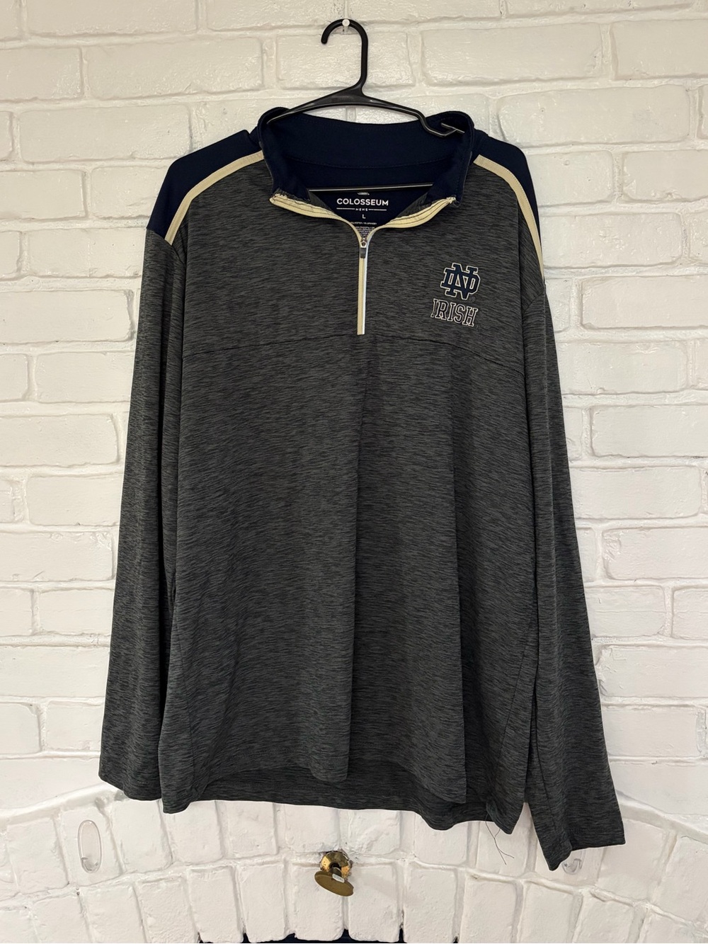 Men’s Notre dame ncaa quarter zip size large colosseum brand